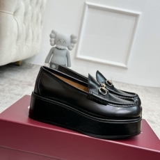 Gucci Leather Shoes